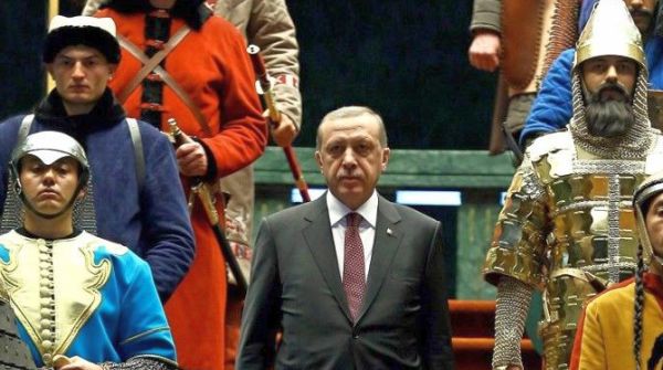 Turkish President Erdogan with Ottoman soliders