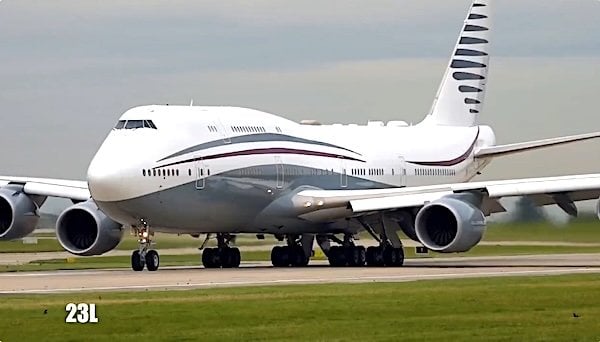 A Boeing 747 jet that Qatar is reportedly gifting to the U.S. Air Force (Video screenshot)