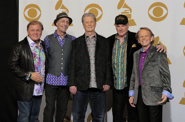 Beach Boys Icon Brian Wilson Dead at 82, Hollywood/Music World Reacts – RedState