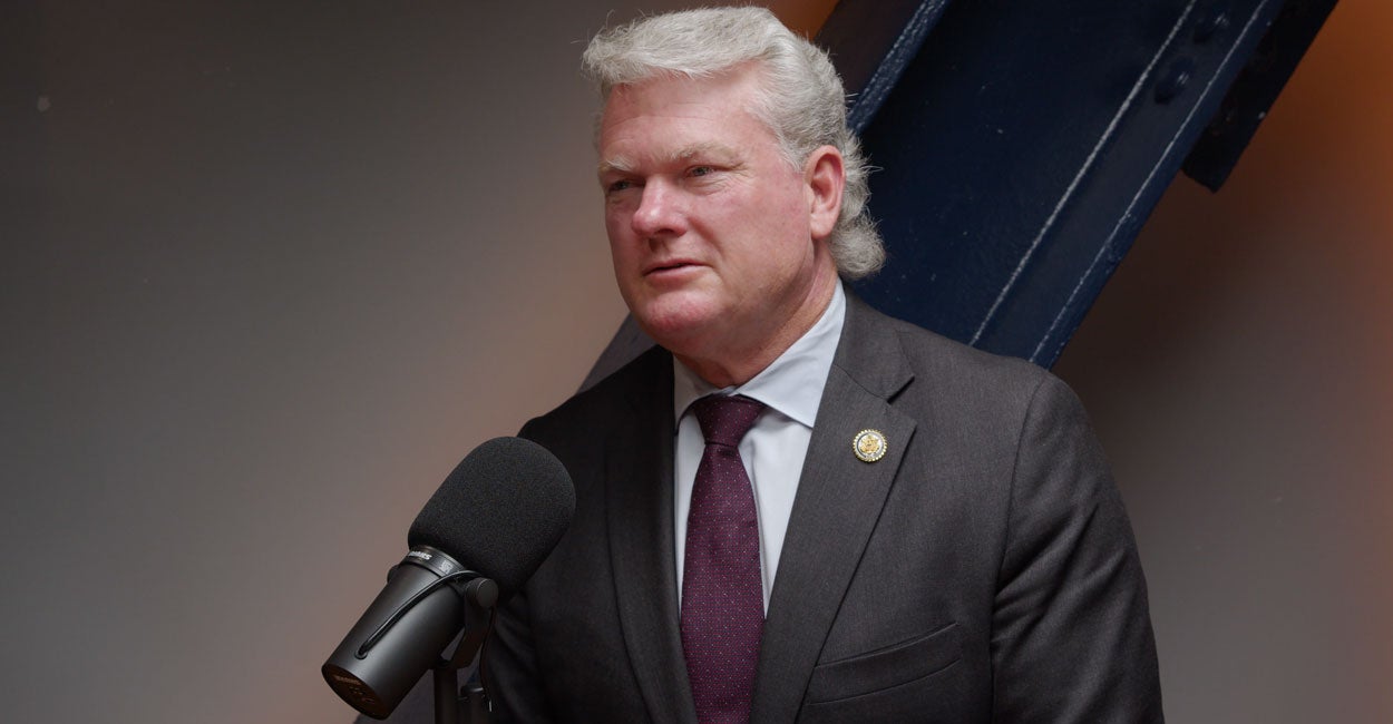 Georgian's Senate Bid Fast Out of Gate With Endorsements, Cash