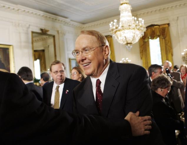 A giant's passing * WorldNetDaily * by Robert Knight