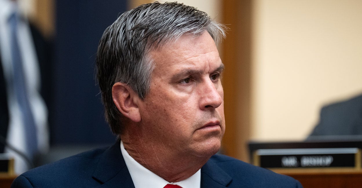 Early Trump Backer Seeks Senate Seat From Alabama