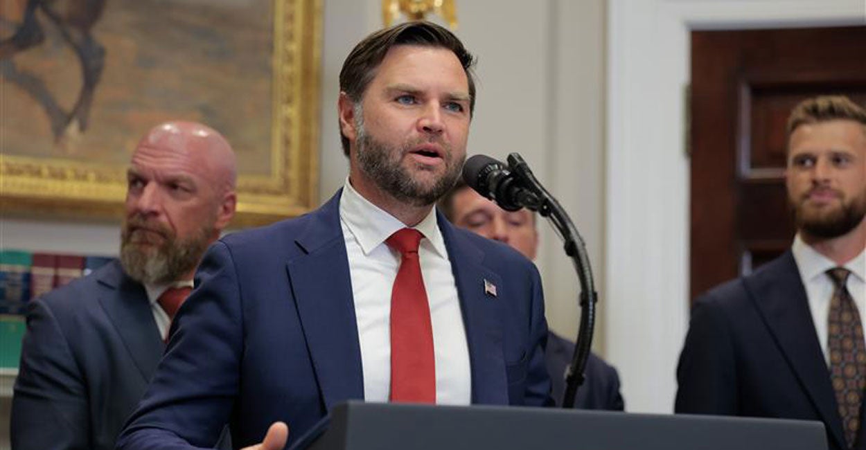 Sources Push Back on Media Coverage of JD Vance’s Kayaking Trip