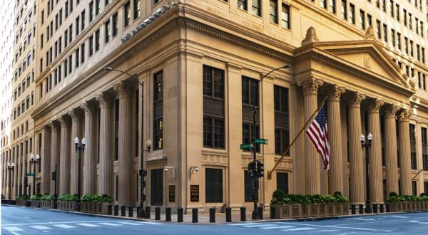 Chicago Federal Reserve Bank building (image courtesy Unsplash)