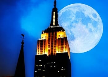 The Empire State Building in New York City (Image by Peter Gülden from Pixabay)