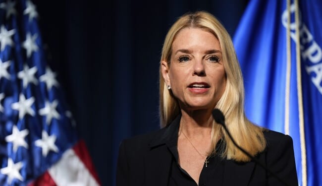 AG Bondi Lays Down Some Facts on Illinois' Murder Rate – RedState