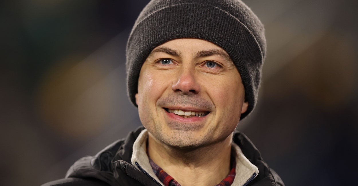 Buttigieg Praises Socialist NYC Mayoral Candidate Mamdani, Slams Cuomo Over Past Scandals Buttigieg Praises Socialist NYC Mayoral Candidate Mamdani, Slams Cuomo Over Past Scandals