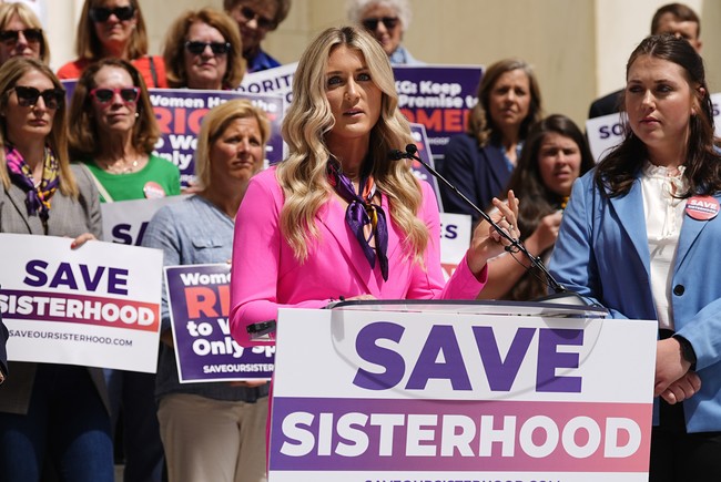 Image of Trans Swimmer 'Lia Thomas' Getting Honored With 'Inspiration' Award Pretty Much Says It All – RedState