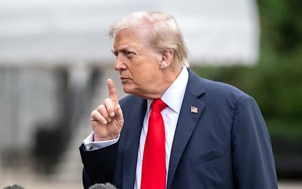 President Donald Trump departs the White House and gaggles with the press on the South Lawn before boarding HMX-1 to begin traveling to the United Kingdom on Tuesday, Sept. 15, 2025. (Official White House photo by Harrison Koeppel)