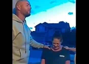 Watch pizza deliverywoman who 'screwed up' get prayed for * WorldNetDaily * by WND Staff