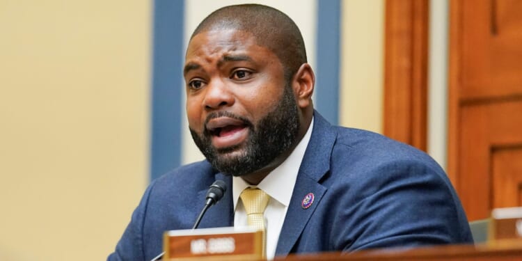 Obama, Biden Regulations Slowed Tech Growth in Health Care