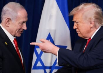 Trump Urges Hamas to Disarm After Meeting Netanyahu