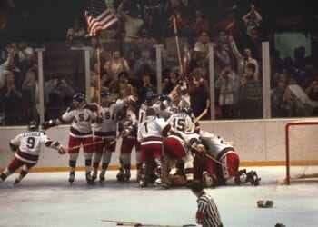 ‘Miracle on Ice’ Team Visits White House for Great Honor, Gives Pres. Trump Historic Souvenir – RedState