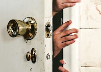 (Photo by Nong on Unsplash)