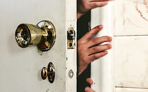 (Photo by Nong on Unsplash)