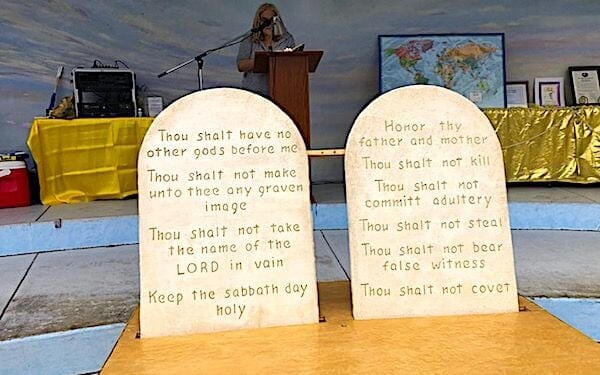 The fight to post the Ten Commandments in government schools * WorldNetDaily * by Andy Schlafly