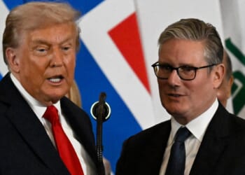 Trump Blasts UK's Chagos Island Deal