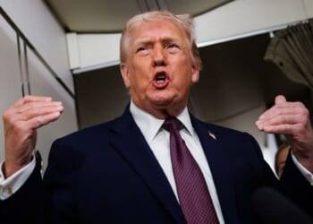 Trump Tells Iranian Protesters 'Help Is on Its Way'