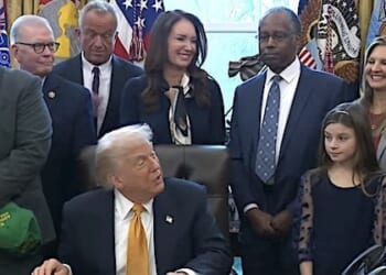 Trump signs Whole Milk for Healthy Kids Act * WorldNetDaily * by WND Staff