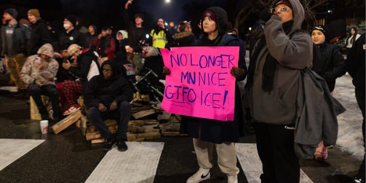 Vance Says Democrats Want to Arrest Law Enforcement