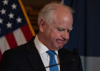 Walz Admin Called Investigators off Fraud Cases: Whistleblowers