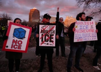 'Whistleblower' Allegedly Leaks Personal Info/Addresses of Over 4,000 ICE and BP Agents to ICE List – RedState