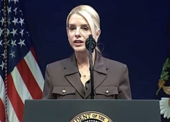 Gun trafficker, fraudster no longer Americans after DOJ action * WorldNetDaily * by Bob Unruh