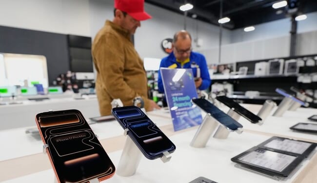 Apple's $400M Bold New Bet on U.S. Made Sensors and Circuits – RedState