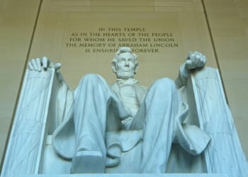 Can American Students Understand Our Monuments?