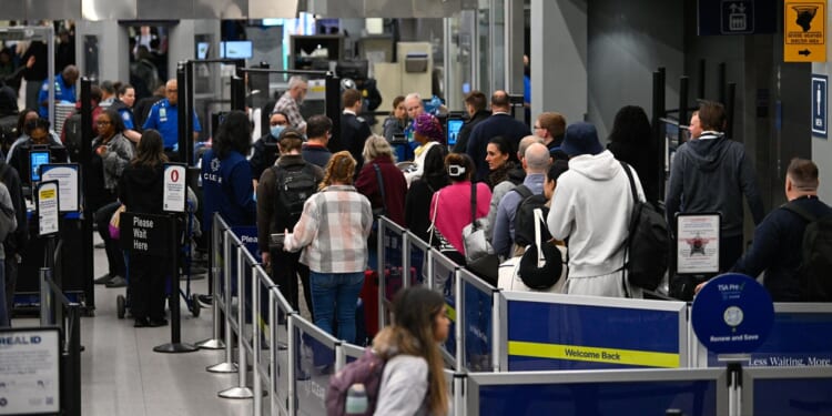 Democrats Block DHS Reopening as Shutdown Reaches 27 Days