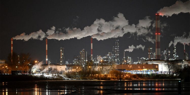 Europe Must Finally Loosen Its Reliance on Russian Fuel