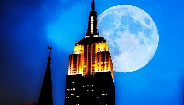 The Empire State Building in New York City (Image by Peter Gülden from Pixabay)