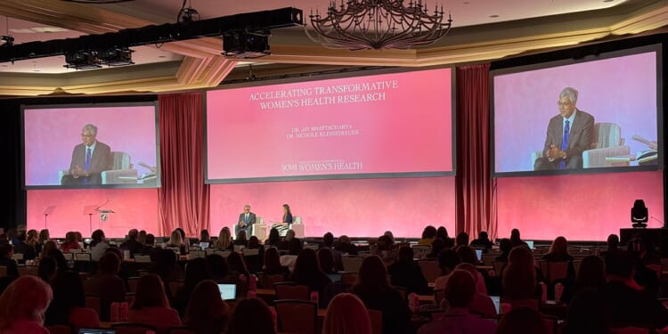 HHS' Inaugural Women's Conference Brings Experts Together