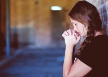 'Landmark' ruling affirms teacher's 'right to pray' * WorldNetDaily * by Bob Unruh