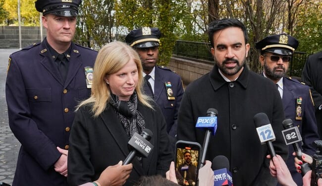 'Suspicious Device' Found Inside Vehicle Near NYC's Gracie Mansion – RedState