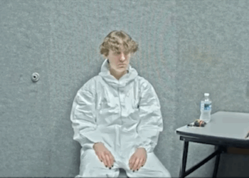 Teen Girl Allegedly Shot Mother After Transgender Dispute