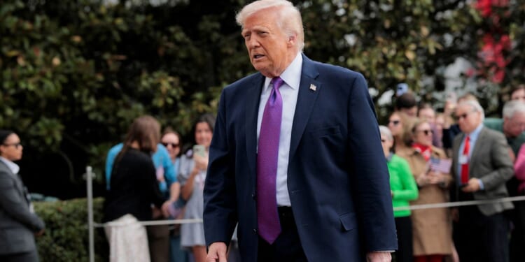 Trump Says He's Not Worried About Iranian Attacks on US Soil