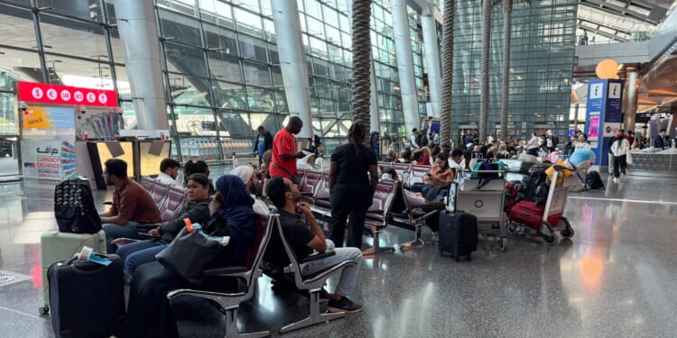 US Urges Citizens to Depart Middle Eastern Countries