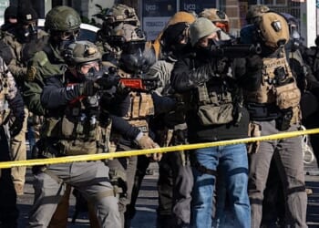 ICE and Border Patrol agents in Minneapolis on Saturday, Jan. 24, 2026, following the shooting death of anti-ICE activist Alex Pretti. (Photo by Chad Davis)