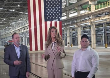 SBA's Kelly Loeffler Tours AL Hadrian F4 Plant, Praises the Model's 'Incentives to Invest in America' – RedState