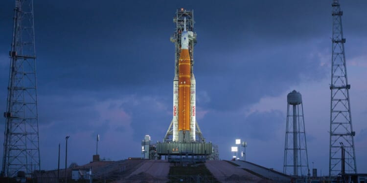 Artemis II Launch Sends 4 Astronauts to Deep Space