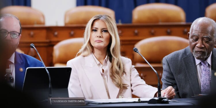 Daines Introduces Bill Codifying FLOTUS Foster Care Initiatives