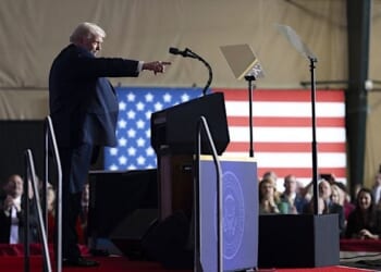 President Donald Trump delivers an economic speech at the Horizon Events Center in Clive, Iowa on Tuesday, Jan. 27, 2026. (Official White House photo by Molly Riley)