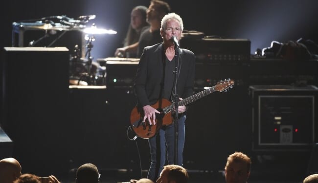Lindsey Buckingham Targeted by Female Stalker in LA Substance Assault – RedState