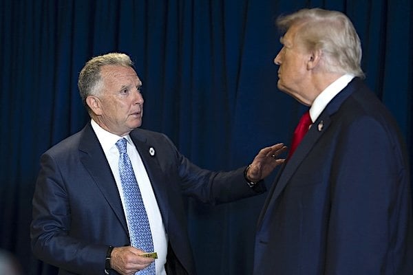 President Donald Trump speaks to Steve Witkoff during the 80th session of the United Nations General Assembly, Tuesday, Sept. 23, 2025, at U.N. Headquarters in New York City. (Official White House photo by Daniel Torok)
