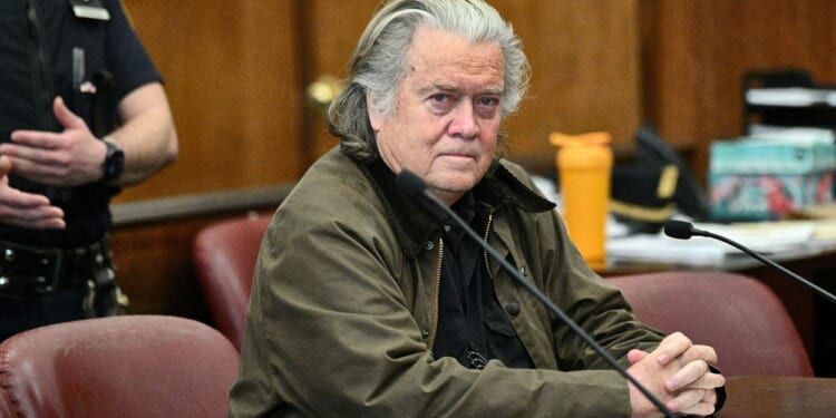 SCOTUS Clears Way for Dismissal of Case Against Steve Bannon