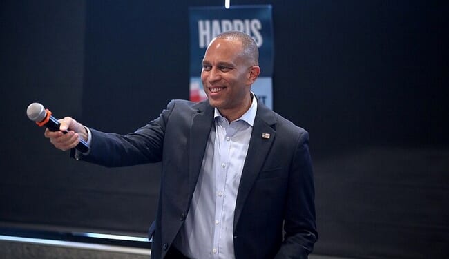 The Moment a Little Kid 'Reporter' Asks Hakeem Jeffries the One Question He Has No Answer To – RedState
