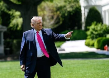President Donald J. Trump speaks with members of the media before boarding Marine One on the South Lawn of the White House, Thursday, April 16, 2026, en route Joint Base Andrews for a trip to Las Vegas. (Official White House photo by Molly Riley)