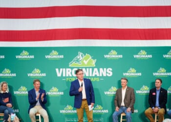 Virginia Voters Decide on Redistricting That Could Flip the House