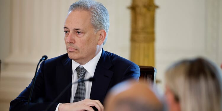 White House Intervenes in Missouri, Tennessee AI Safeguard Bills